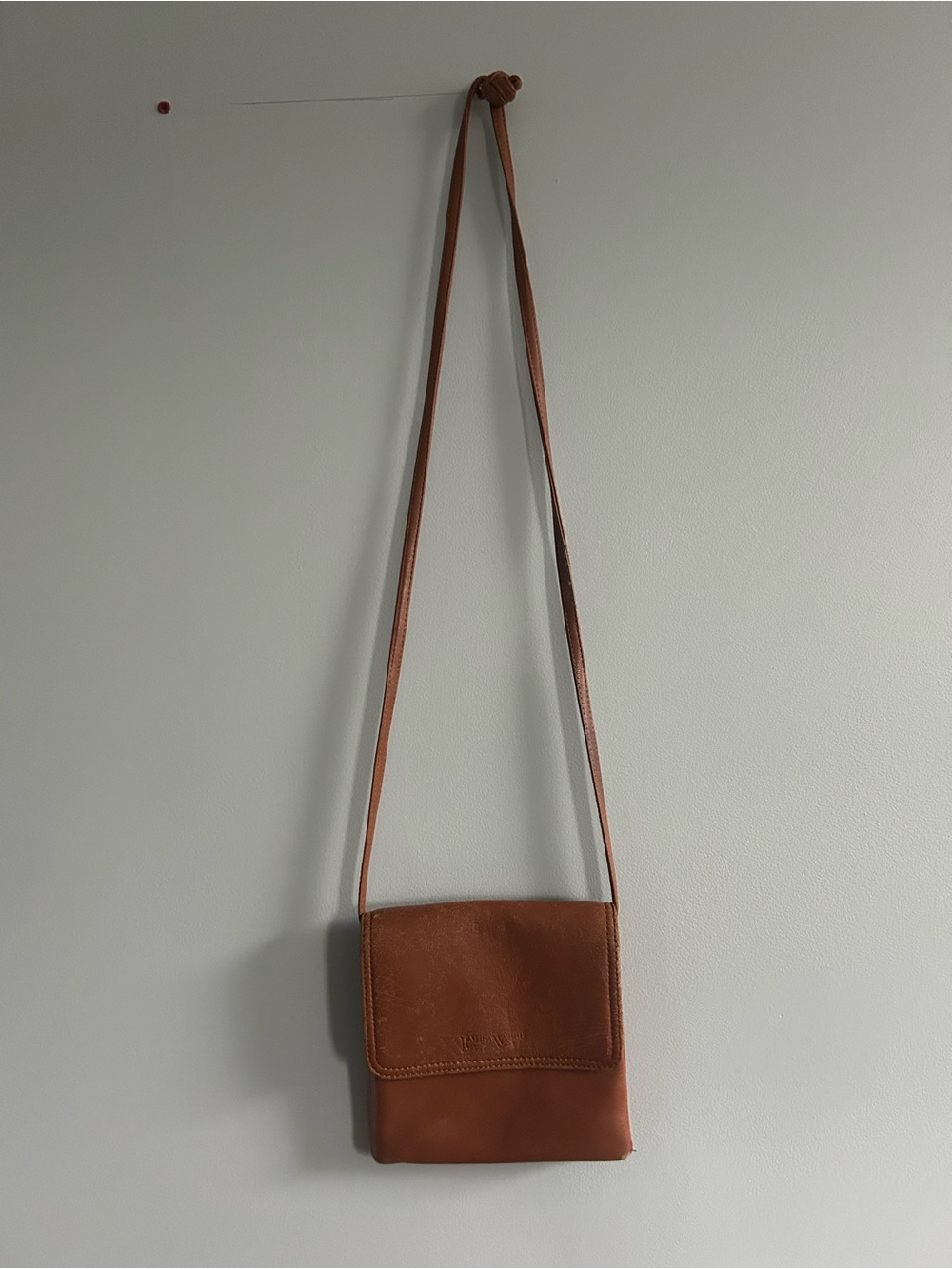 Classic Leather Crossbody Bag in Brown